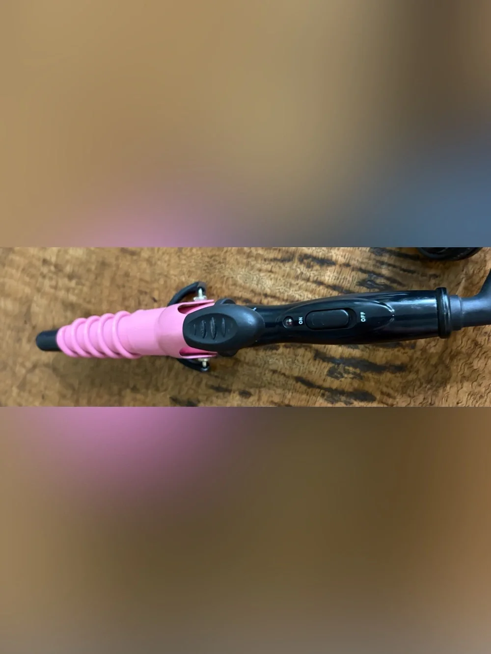 Plugged In Travel Mini Stow 'N Go Spiral Curling Iron / Wand – Pink & Black